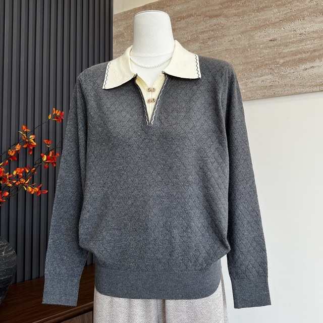 Fashionable and elegant mother's knitted sweater bottoming top lapel long-sleeved shirt middle-aged and elderly women's spring and autumn sweater