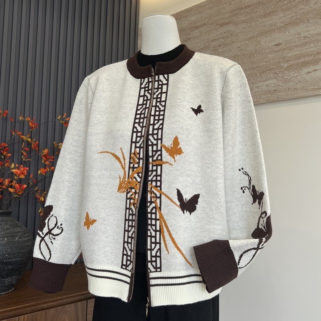 New Chinese style mother's clothing autumn knitted cardigan top zipper long sleeve middle-aged and elderly women's round neck fashion versatile jacket