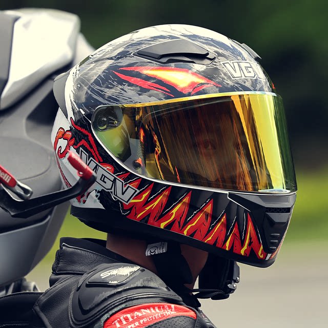 3c certified VGV motorcycle helmet electric bike men and women four seasons hard helmet retro riding off-road motorcycle full helmet
