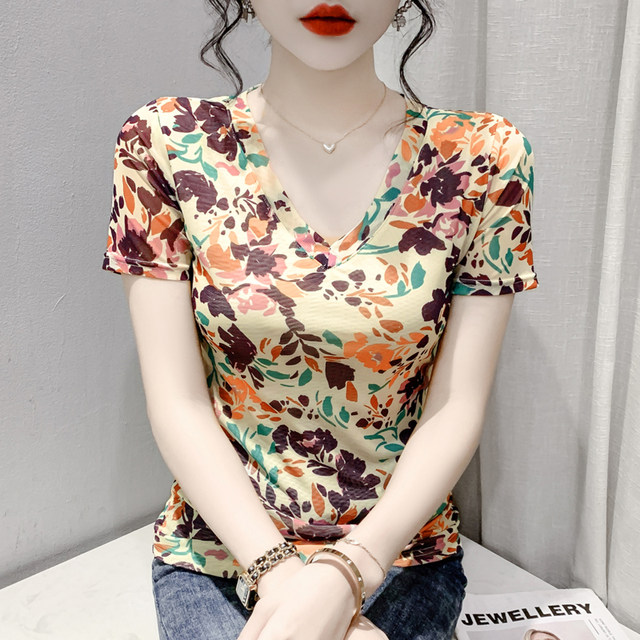 Printed temperament V-neck T-shirt for women's short-sleeved summer European style tie-dye mesh top slim and versatile half-sleeved shirt