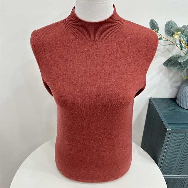 Middle-aged and elderly mother's clothing bottoming sweater plus size middle-aged women's woolen sweater thick autumn and winter sweater inner sweater