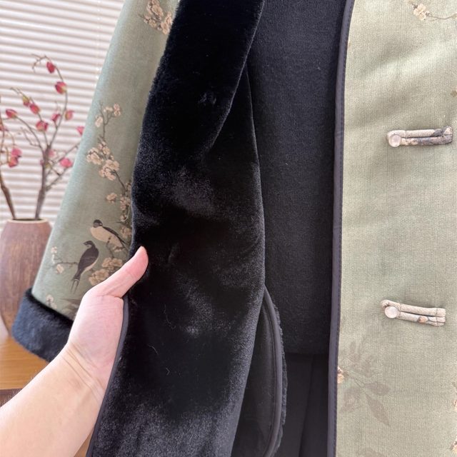 Middle-aged and elderly winter cotton-padded clothes, new Chinese-style fur collar cotton-padded clothes, women's thickened coats, mother's stand-up collar old lady's cotton-padded jackets