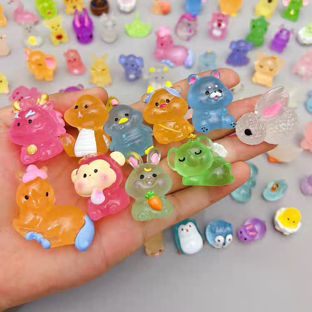 Cute luminous animal small blind bag small ornaments girl heart cute internet celebrity pig small animal desktop simulation cartoon