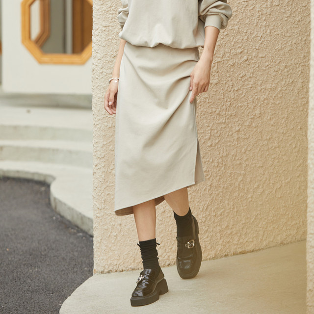 XG Xue Ge Commuting Simple Irregular Skirt Fashion Autumn New Slit Design High Waist Mid-Long Skirt Women's Clothing
