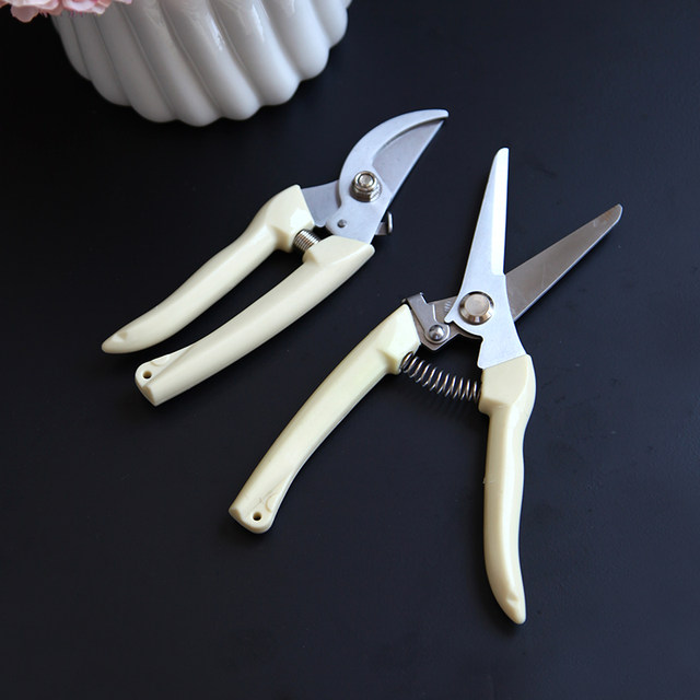 Flower artist recommends gardening scissors branch flower cutting hardware scissors pruning garden home flower arrangement tool