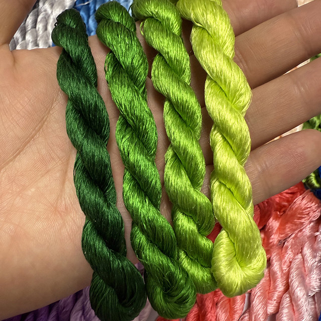 Silky and easy to comb!! Small 100-meter full-color untwisted, split-free silk thread, intangible velvet floral thread, floral twine