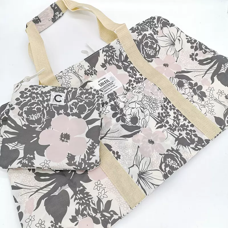 日本原单和风花柄大容量轻便折叠旅行运动登机包随身包