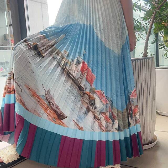 Autumn Korean version commuting pleated high waist slim A-line skirt versatile retro smudge printed chiffon mid-length skirt