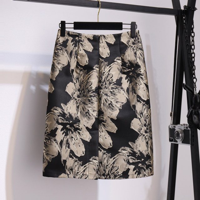 Elegant style jacquard skirt for women 2025 summer new high waist mid-length slit one-step skirt hip-covered mid-skirt
