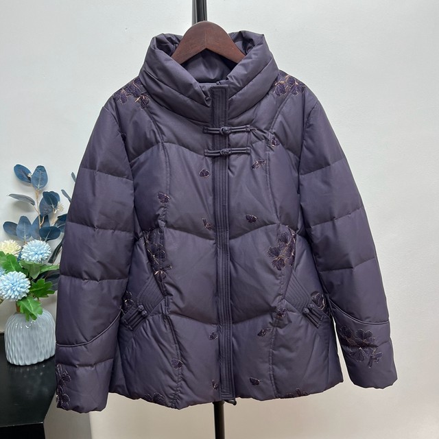 Winter mother's wear 90 down jacket, cold-resistant and warm short coat, loose stand-up collar, middle-aged and elderly tops for women