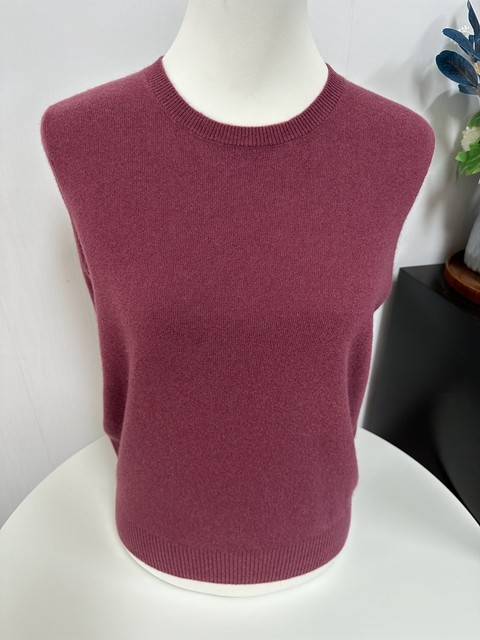 Autumn and winter loose 100 pure wool mothers pretend to be solid color knitted round neck middle -aged and elderly short bottom shirt women's top
