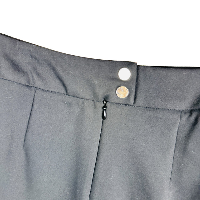
Pull series counter genuine fashion commuter solid color zipper decoration A-line short skirt skirt women summer 60006681