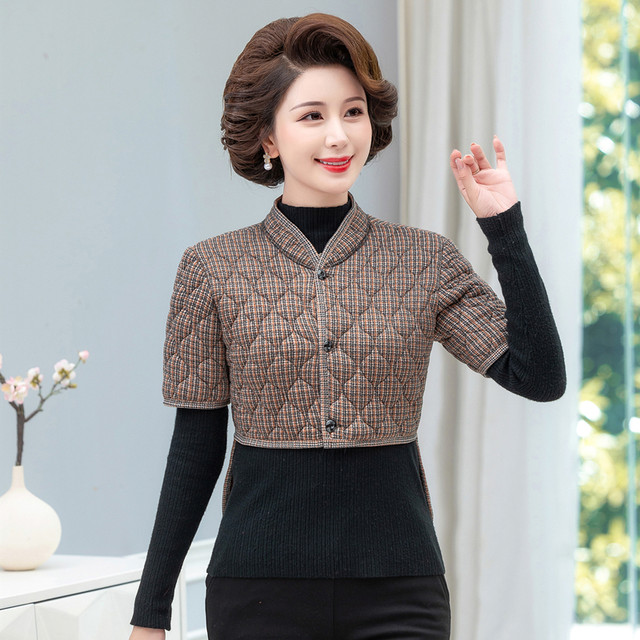 Middle-aged and elderly female mothers back-protecting small cotton-padded coat for autumn and winter plus velvet long-sleeved velvet to protect against cold, thickened shoulder pads and waist protection to keep warm