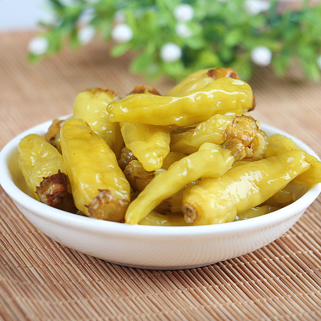 Sichuan pickled pepper millet pepper 5 kg San said that it does not add water catering commercial bags to install wild mountain pepper pickled millet spicy
