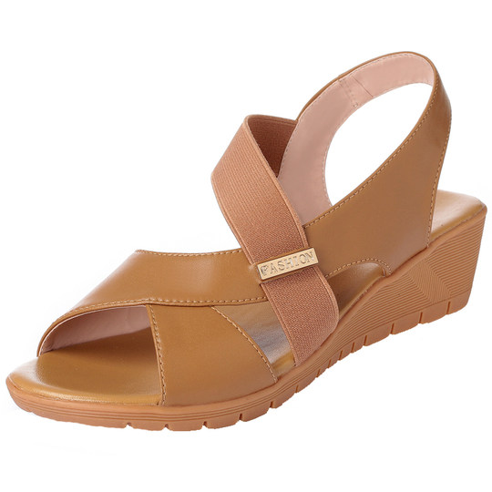 Middle heel sandals for women in summer 2025 new leather heel flat beef tendon soft sole non-slip middle-aged and elderly mother fish mouth shoes
