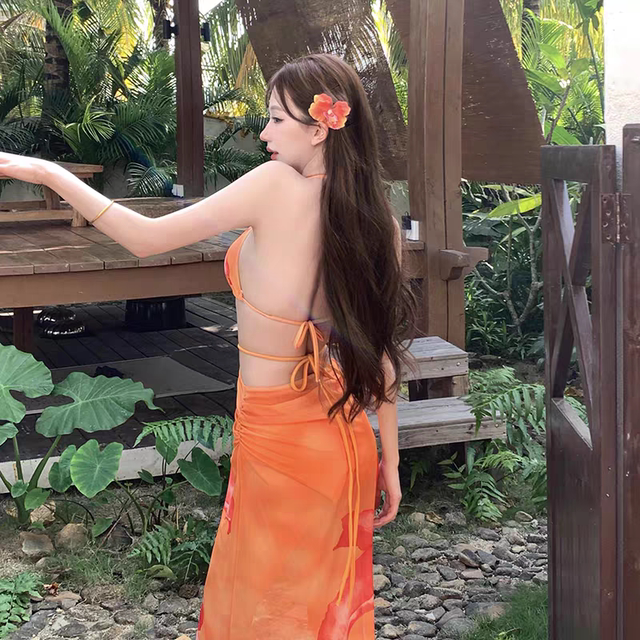 
Thailand, Bali, Sanya swimsuit, women's European and American new sexy skirt, bikini three-piece long skirt, strap tile skirt