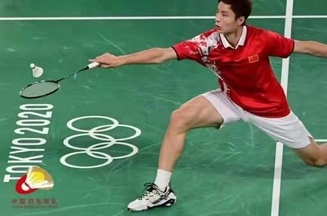 Li Ning Badminton Shoes Invincible Snow Camouflage Shi Yuqi The same professional anti-slip shock-absorbing sports shoes for men