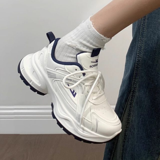 
Pull back women's shoes 2025 autumn and winter new white shoes leather and velvet second cotton dad shoes versatile thick-soled sneakers