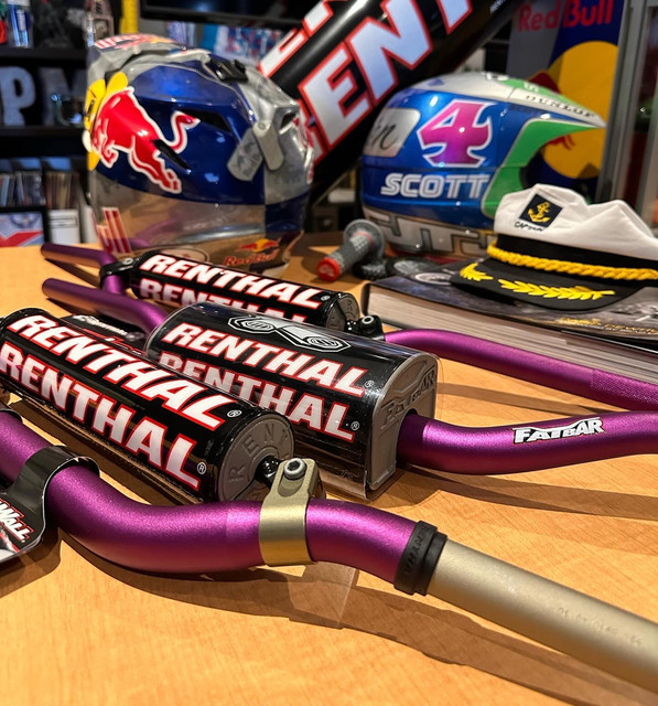 
UK original imported Renthal double-layer variable diameter handlebar off-road motorcycle handlebar high strength R handlebar Twinwall