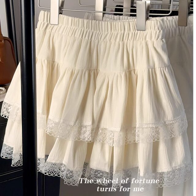 Large size sweet lace spliced ​​puffy skirt for women's summer cake A-line slim and anti-exposure ballet style skirt