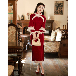 Red Cheongsam Toasting 2023 New Bride's Winter Long Sleeves Thicker and Warm New Year's Worship vest suit