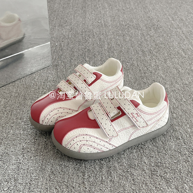 
Lulu Dan thick-soled white shoes retro moral training shoes for women 2025 new autumn women's shoes students casual sneakers trend