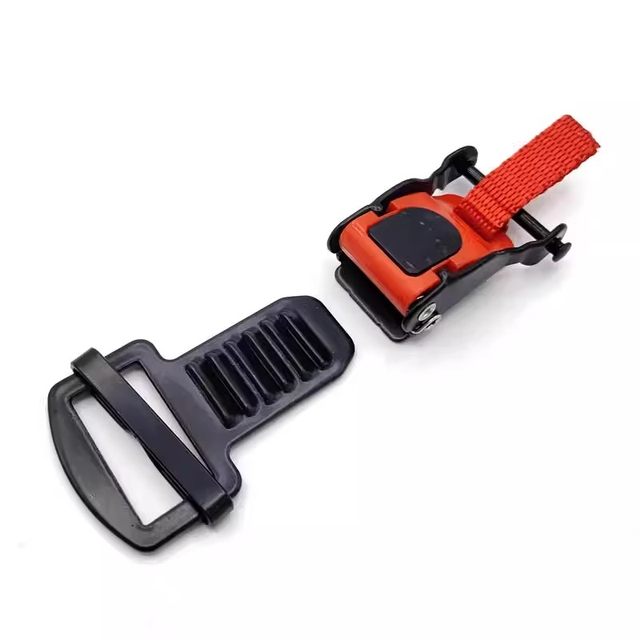 Motorcycle helmet double D buckle insert fast buckle quick buckle quick buckle quick buckle chin buckle modification accessories damage-free installation