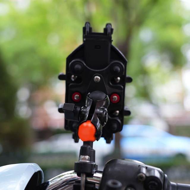 Monthly sales exceed 10,000, hit any brand, aluminum alloy strong shock-absorbing universal mobile phone holder for motorcycles and electric vehicles