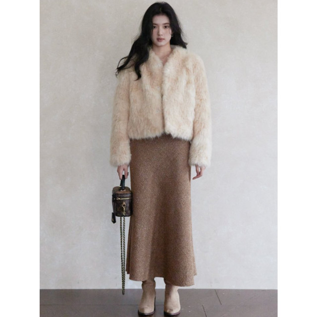 Eryang design temperament fur short jacket for women in winter new warm and environmentally friendly imitation fur