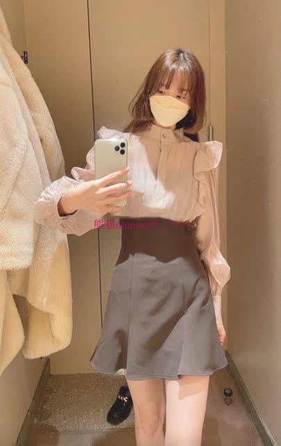 Female! Unique original S home high-waisted ruffled trumpet mini skirt