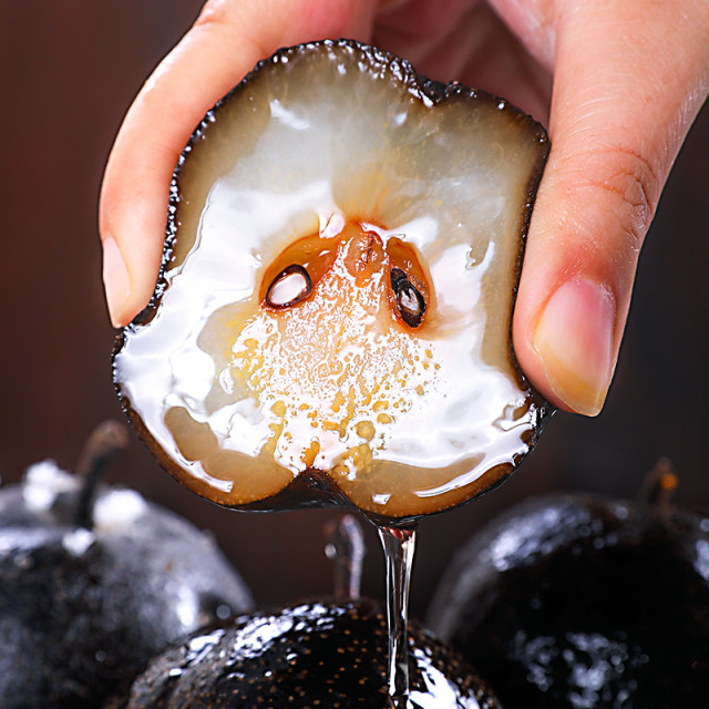 Frozen Pears Northeast Specialty Pears Nanguo Pears 10Jin [Jin is equal to 0.5 kg] Frozen Autumn Pears Big Black Pears Apple Pears Seasonal Fresh Fruits