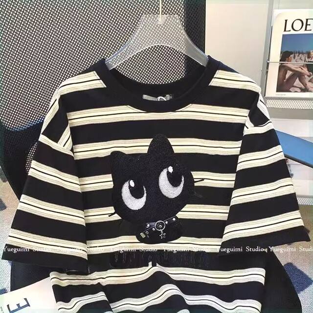 Extra large size 300Jin [Jin equals 0.5 kg] Black striped short-sleeved T-shirt for women 2025 new summer loose casual couple versatile t-shirt
