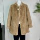 Mom's winter coat is fashionable and stylish. Middle-aged and elderly women have noble fur all-in-one imitation mink velvet coat.