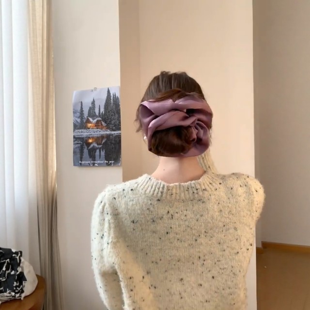 There are only 0 and countless times for low balls! Satin hair tie, temperament, French large intestine hair tie, headband, simple headband