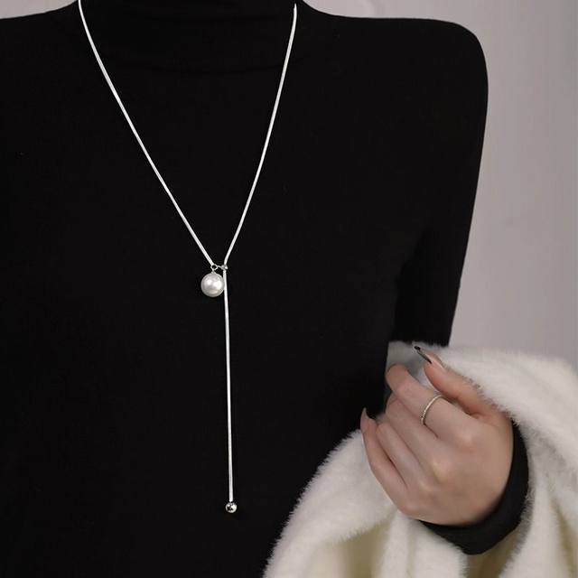 Super value six-pack sweater chain for women trendy niche simple light luxury high-end design necklace versatile long sweater chain