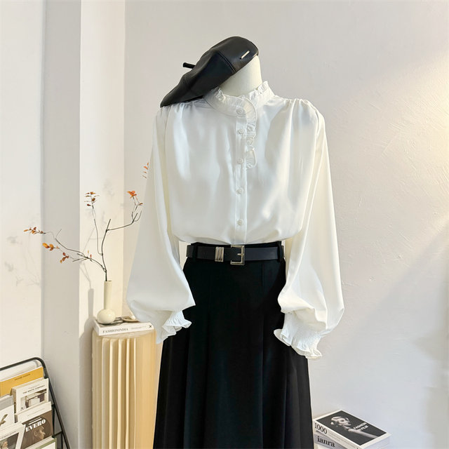 White fungus lace stand-up collar long-sleeved shirt for women 2025 spring French age-reducing temperament inner bottoming shirt top
