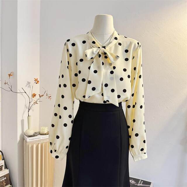 Lace-up bow polka dot chiffon shirt for women 2025 spring new French temperament polka dot printed long-sleeved shirt top