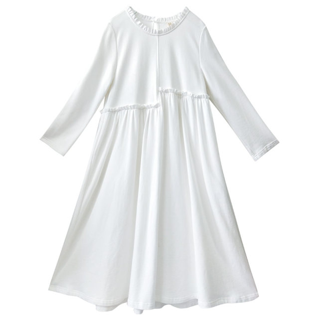 Reminiscing the old spring knitted dress for women long sleeves 2025 new white long skirt early spring pure cotton skirt