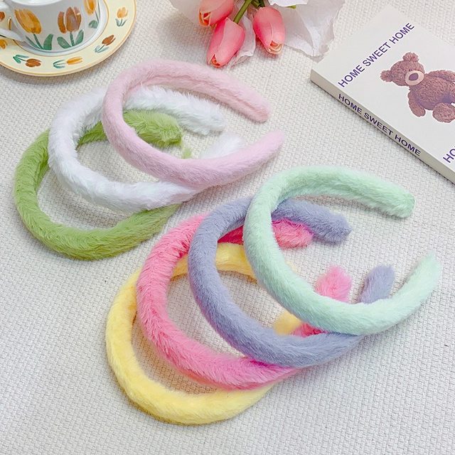 Autumn and winter plush high skull headband 2023 new festival internet celebrity face wash non-slip hairpin hair braid