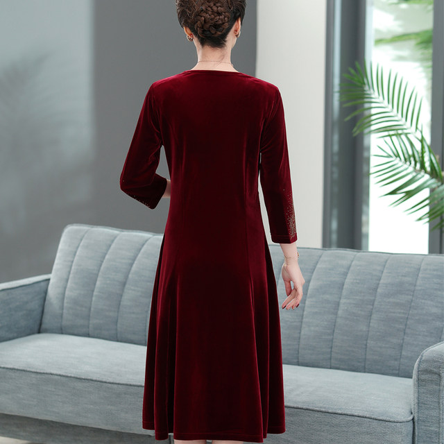 Mother's Spring and Autumn Temperament Women's Large Size Cheongsam Improved High-End Wedding Gold Velvet Mid-Length Dress