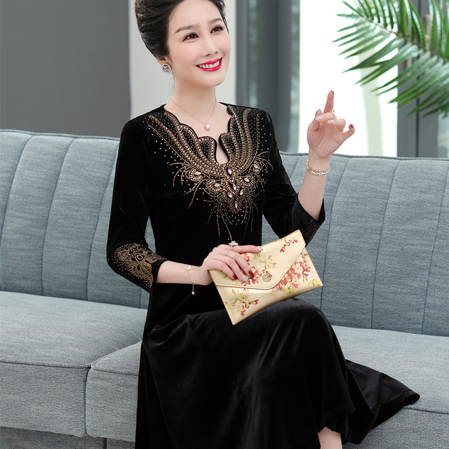 Mother's Spring and Autumn Temperament Women's Large Size Cheongsam Improved High-End Wedding Gold Velvet Mid-Length Dress