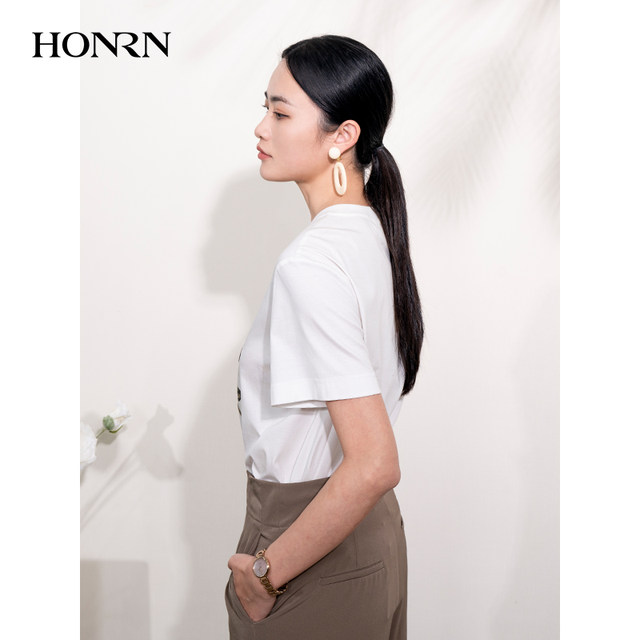 HONRN/Red loose white sequin bead embroidered pure cotton short-sleeved shoulder women's T-shirt summer HI22SY523