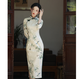 Autumn cheongsam new 2023 new young girl to improve the new Chinese style national style daily temperament elegant long sleeves