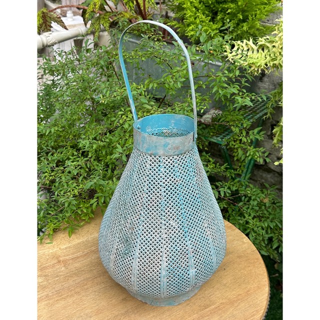Promotional foreign trade unique product Moroccan style iron pear-shaped candle holder wind lamp