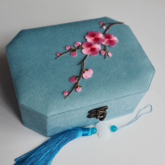 Retro jewelry box, Chinese style hand jewelry box, bracelet storage box, mirror storage, exquisite female gift gold jewelry box