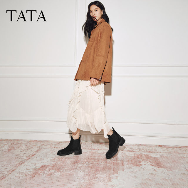 TATA his and her boots winter Chelsea boots slim fashion boots women's shoes short boots WZQ04DD5