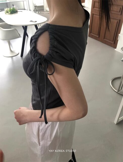 Exclusive type Korean personalized design shoulder hollow strap slim short short sleeve T-shirt