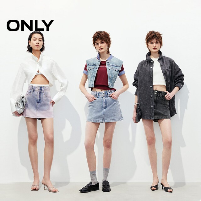 ONLY2025 summer new heavy industry irregular ironing design high waist A-line shorts skirt jeans for women