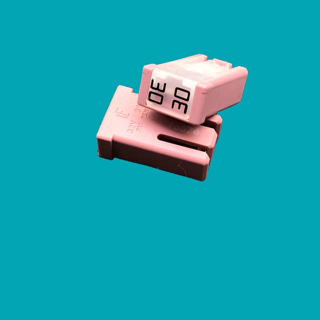 Lite 695 car fuse tablet is suitable for BYD Aion Ideal Xiaopeng NIO 20A30A40A50A60A