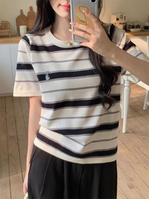 Japanese retro striped striped color reduction T -shirt female summer ...
